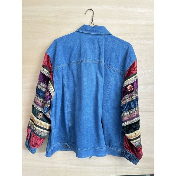 Elisabeth By Liz Claiborne Denim Jacket With Patchwork Sleeve street styles - Picture 5 of 5